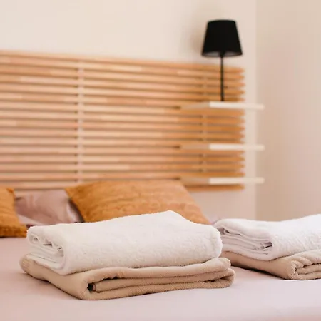 Vue I Calme I Verdoyant I 8 Pers I Clim I Bbq